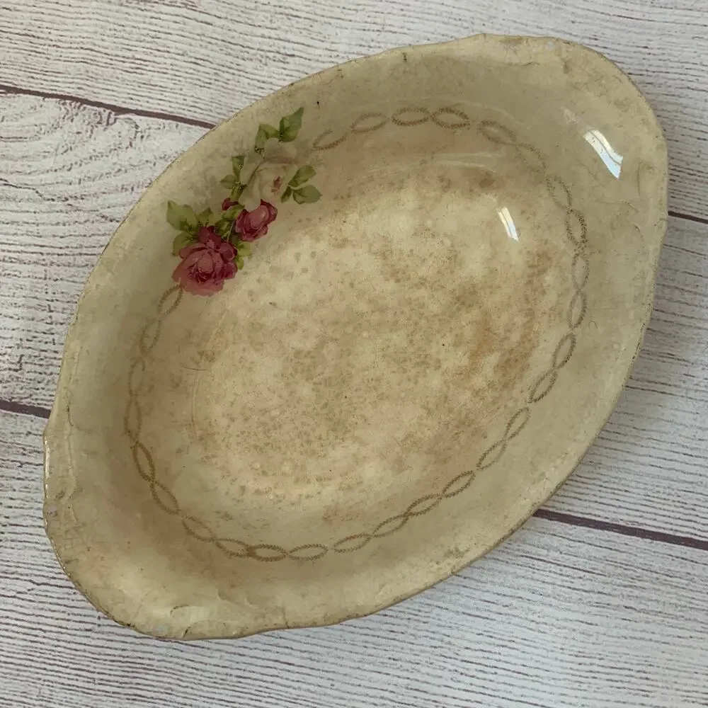 Antique Porcelain Cream Oval Bowl or Serving Dish with Roses Gold Chain 9